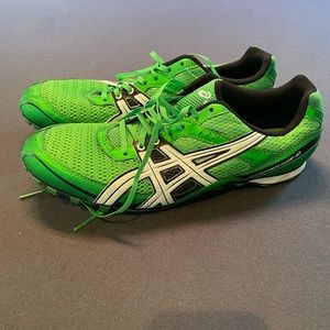 Asics G101N Hyper MD Cleats BRIGHT green. Men’s Size 9.5 US.  Exc used cond.